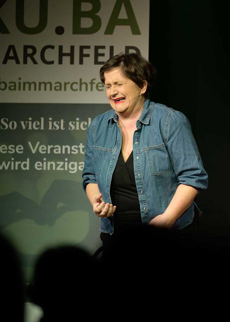 Magda Leeb auf der KU.BA Bühne - wir bringen Ihnen die besten Newcomer nach Groß-Enzersdorf