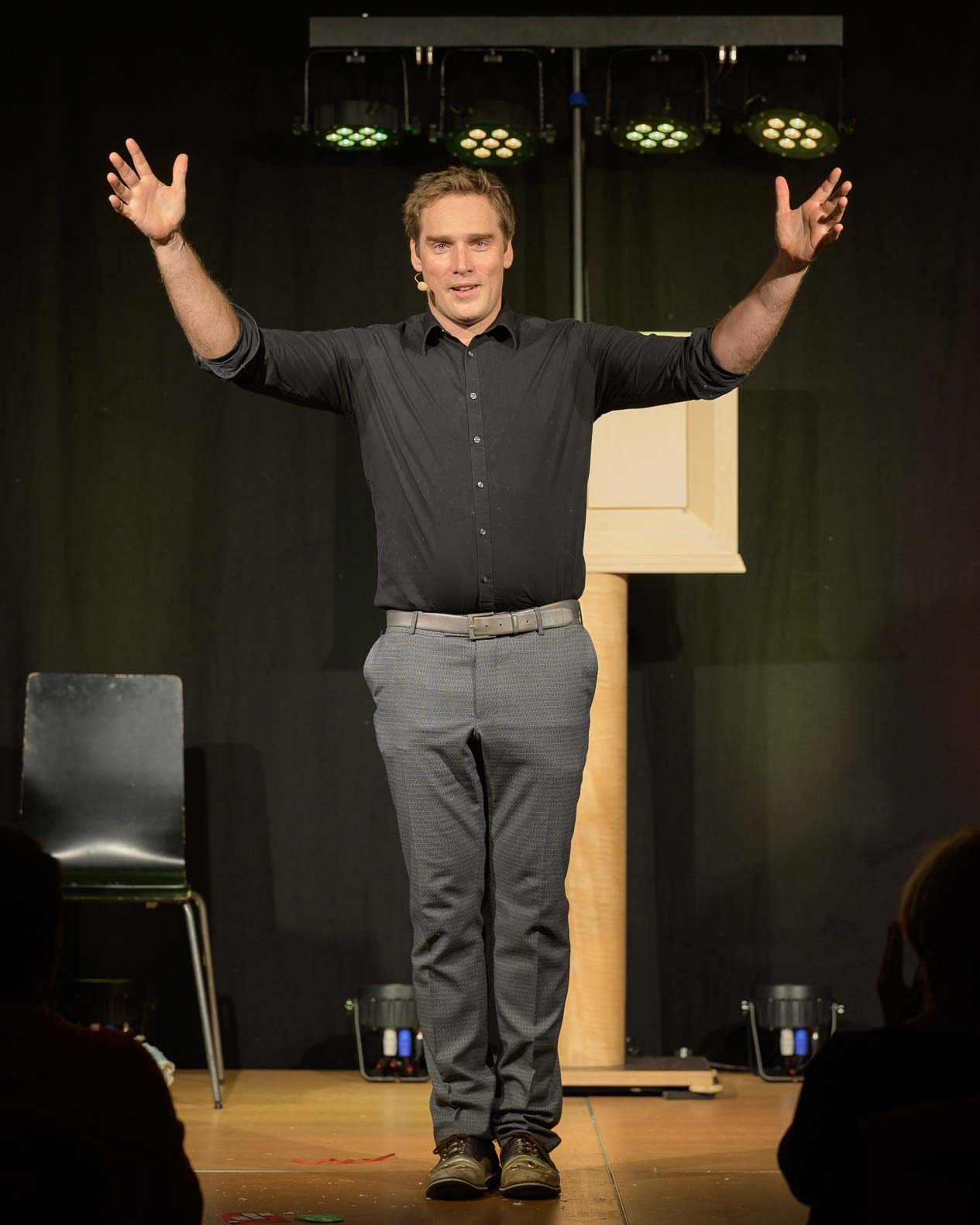 Paul Sommersguter verzaubert auf der KU.BA Bühne Paul Sommersguter verzaubert auf der KU.BA Bühne