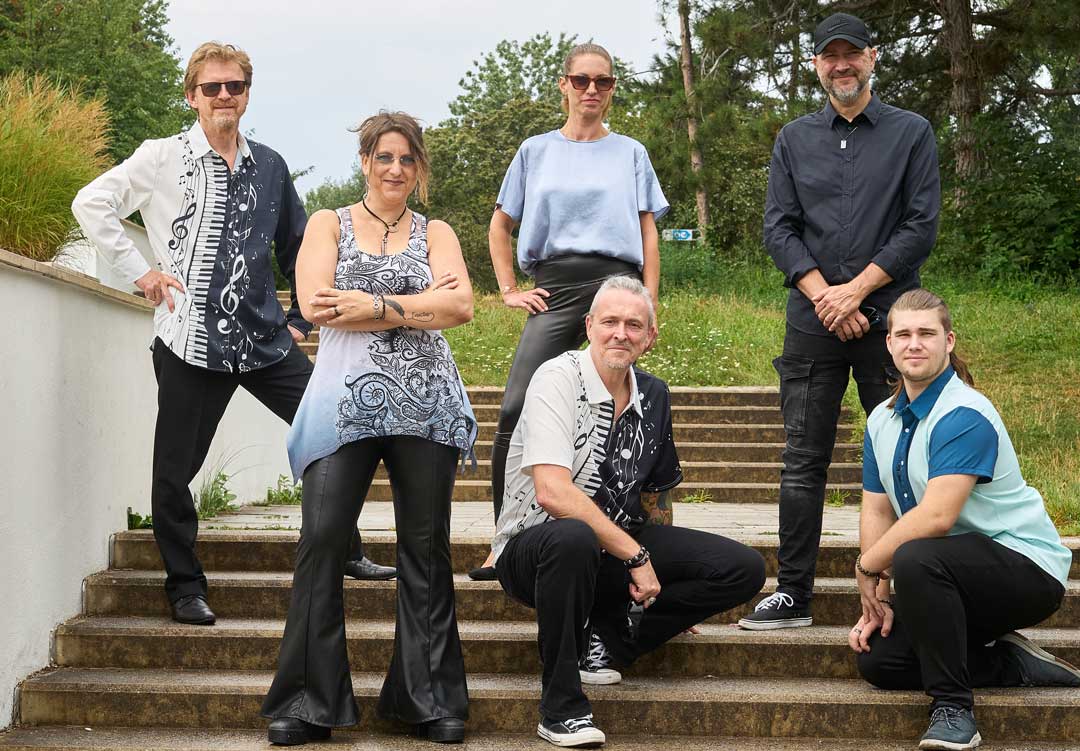 Livepart sorgt für Stimmung beim KU.BA Sommerabend mit Grill & Music Partyband Livepart